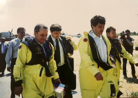 И.ФАРХУТДИНОВ, ПЕРВЫЙ ВИЦЕ ПРЕМЬЕР Б.НЕМЦОВ И ВИЦЕ ПРЕЗИДЕНТ КОМПАНИИ РОСНЕФТЬ С.БОГДАНЧИКОВ.jpg И.ФАРХУТДИНОВ, ПЕРВЫЙ ВИЦЕ ПРЕМЬЕР Б.НЕМЦОВ И ВИЦЕ ПРЕЗИДЕНТ КОМПАНИИ РОСНЕФТЬ С.БОГДАНЧИКОВ.jpg