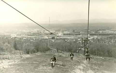 КАНАТНО-КРАСЕЛЬНАЯ ДОРОГА НА ГОРУ БОЛЬШЕВИК.jpg