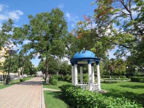 НА ПР.МИРА У ЧЕХОВ-ЦЕНТРА_2.jpg