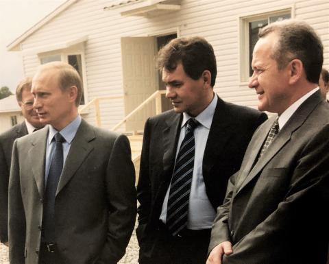 ПРЕЗИДЕНТ РОССИИ В.ПУТИН, МИНИСТР ГО, ЧС С.ШОЙГУ, ГУБЕРНАТОР И.ФАРХУТДИНОВ.jpg ПРЕЗИДЕНТ РОССИИ В.ПУТИН, МИНИСТР ГО, ЧС С.ШОЙГУ, ГУБЕРНАТОР И.ФАРХУТДИНОВ.jpg