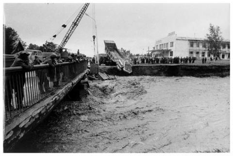 РЕКА РОГАТКА У ДОМА КУЛЬТУРЫ РОДИНА.jpg