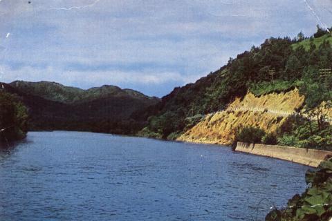 1. ИЗЛУЧИНА ЛЮТОГИ, ФОТО Б.ТРИФОНОВА 70-Е ГОДЫ, 20 ВЕК_0.jpg