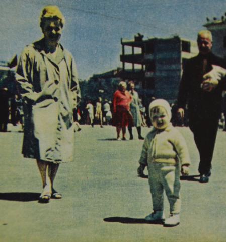 1968.КОРЕННОЙ САХАЛИНЕЦ НА ПЛ.ЛЕНИНА.JPG